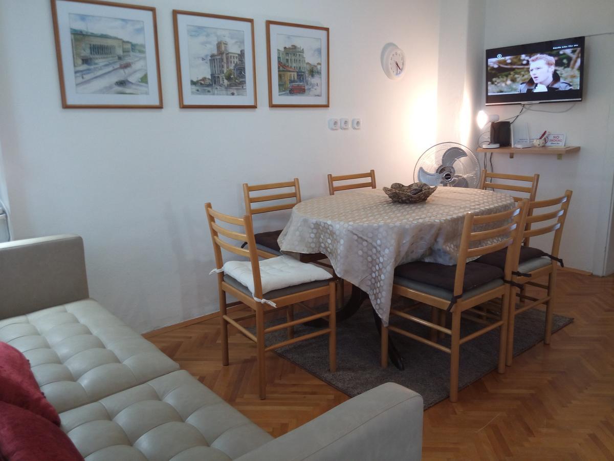 The Most Central Skopje Apartment Extérieur photo