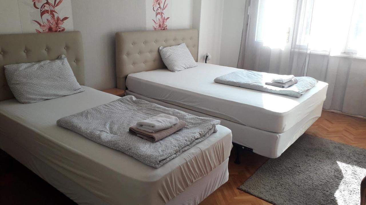 The Most Central Skopje Apartment Extérieur photo